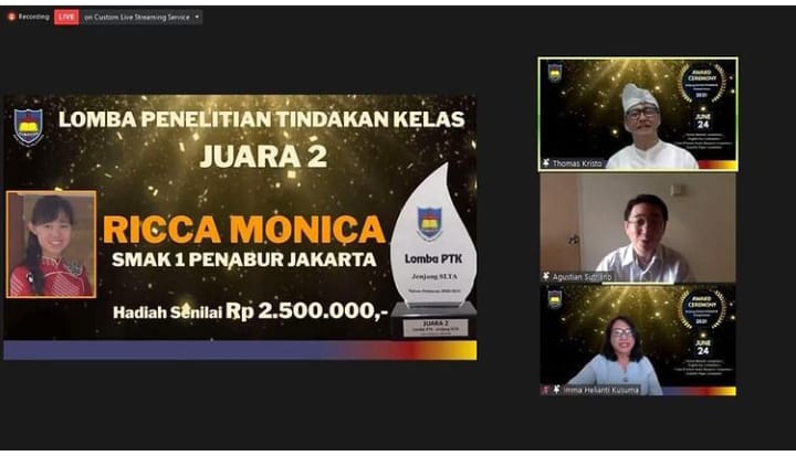 Ibu Ricca Monica meraih Juara 2 pada Lomba Penelitian Tindakan Kelas yang diselenggarakan oleh PENABUR Jakarta