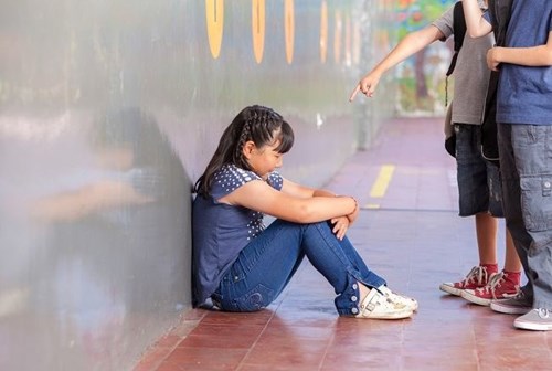 Ingin Lindungi Anak dari Bullying, Lakukan Langkah Ini