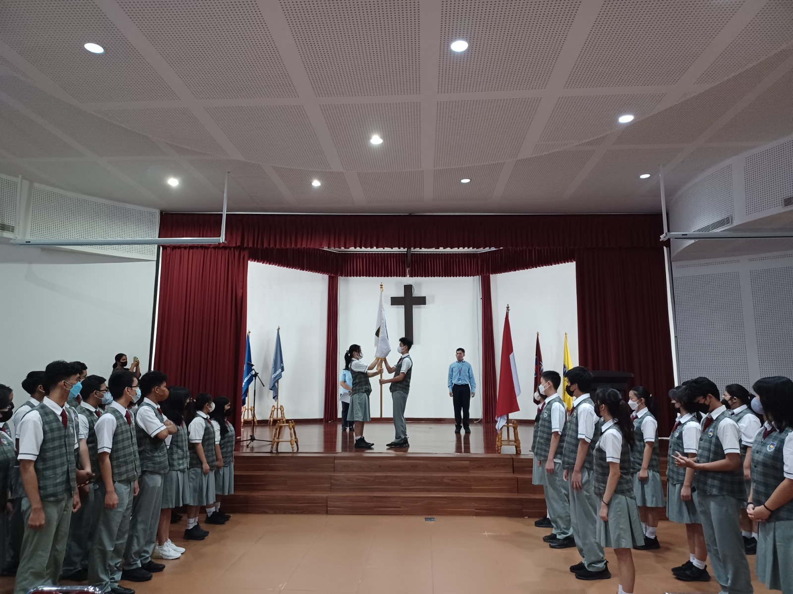 Pioneering Leadership: Inauguration of the 2023 Student Council at SMA Nasional Plus BPK PENABUR Bogor