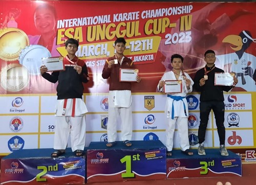 Daud Arie Juara 3 - Junior Kumite Putra -68 KG International Karate Championship Esa Unggul Cup -IV 2023