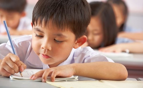 5 Hal Ini Bisa Jadi Tanda Anak Mengalami Kesulitan di Sekolah